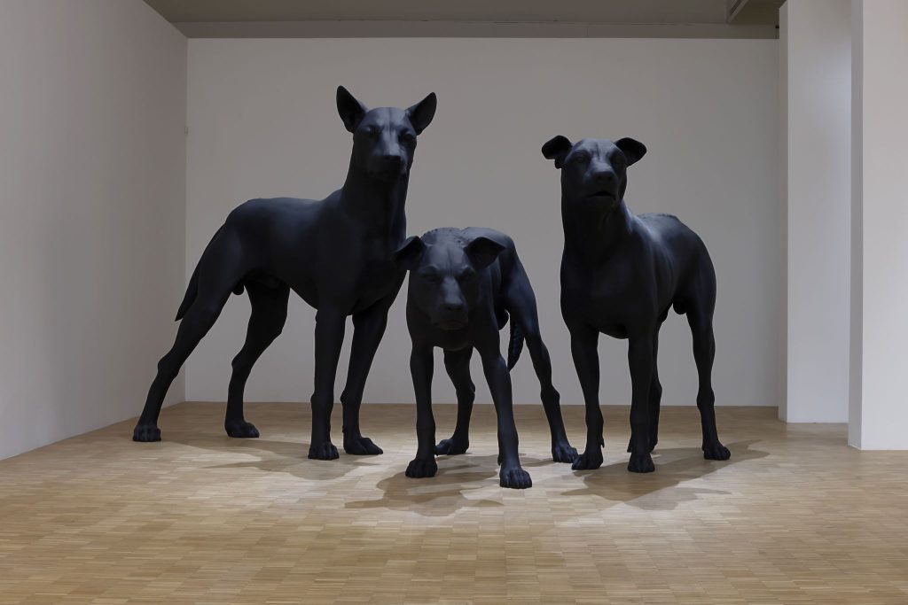 La prima personale in Italia di Ron Mueck in Triennale Milano